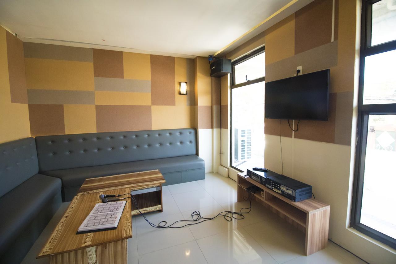 Baypark Hotel Calbayog Eksteriør bilde